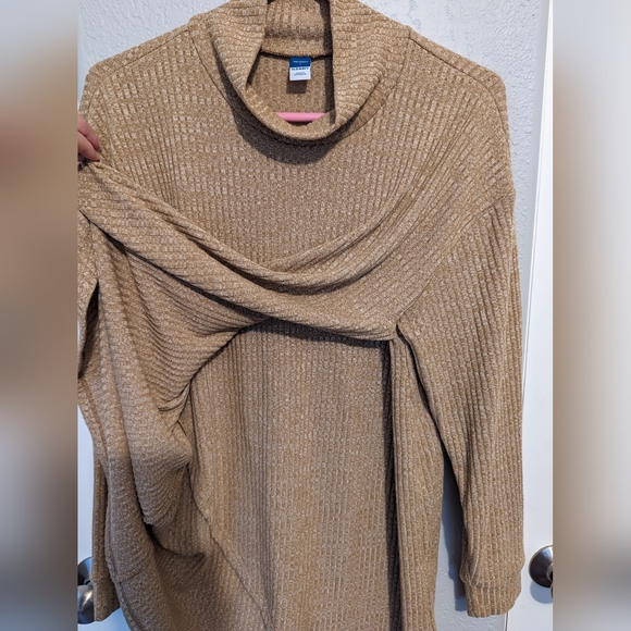 Maternity Cross-Front Rib-Knit Turtleneck Nursing Top - Picture 3 of 5